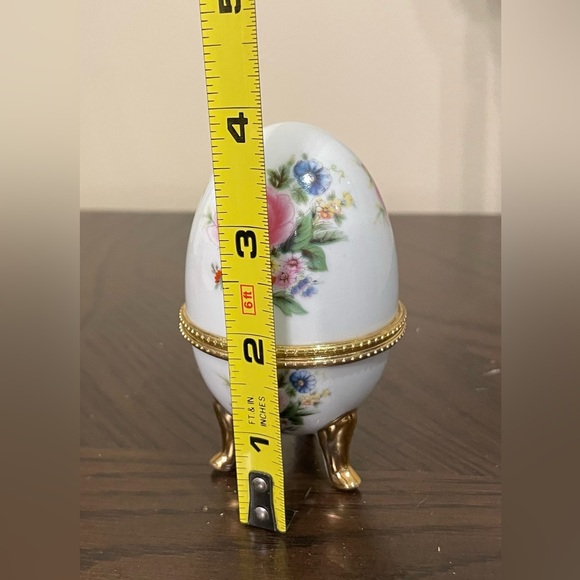 Vintage Imperial Treasures Pink Rose Porcelain Gold Trim Egg Hinged Trinket Box - Picture 5 of 5